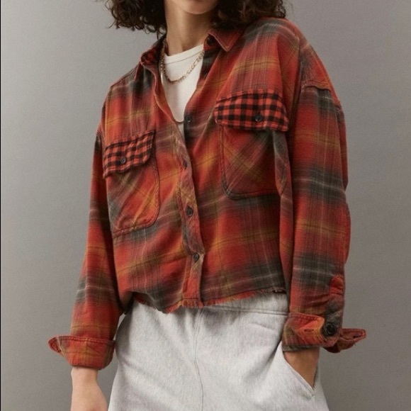 Urban Outfitters Tops - BDG Urban Outfitters Cropped Plaid Button Down Flannel